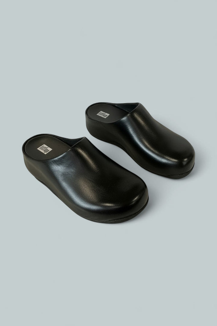 Women's Shuv Leather Clogs - Black