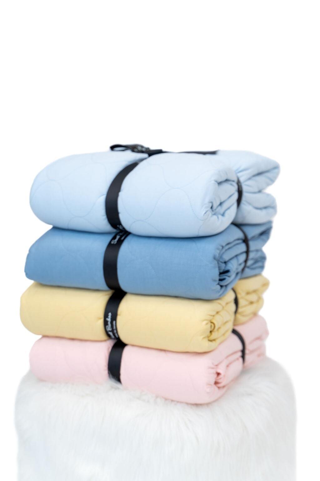 Quilted Blanket - Daffodil Gold