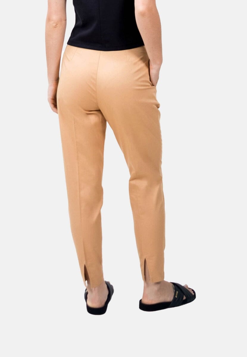 Salo Pants - Doe Pants 1 People 