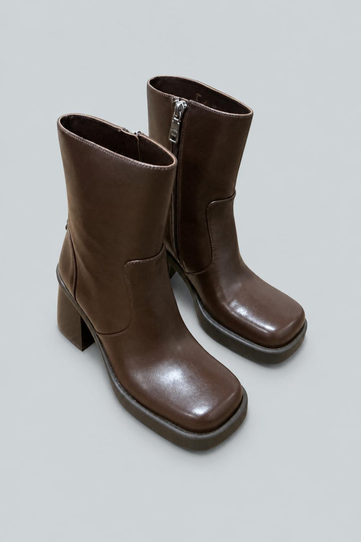 Sculpted C Bootie - Maple - 6 - Bootie