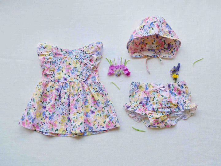 Seersucker floral baby bonnet - Unique - 3-6M - Bonnet