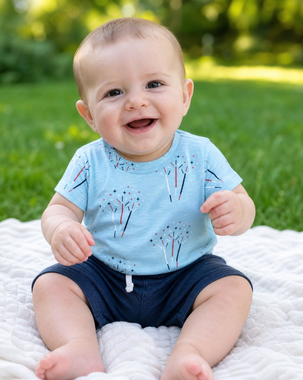 Short Sleeve Crewneck Tee - Sparkler Surprise - T-shirt