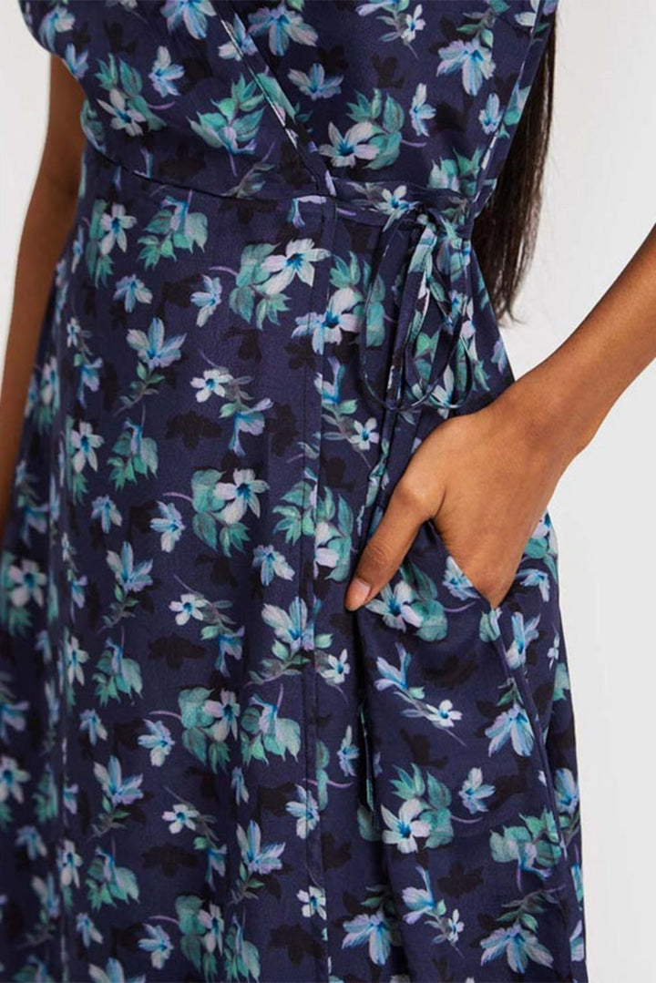 Short Wrap Dress Midnight Florals - Midnight Florals - Dresses