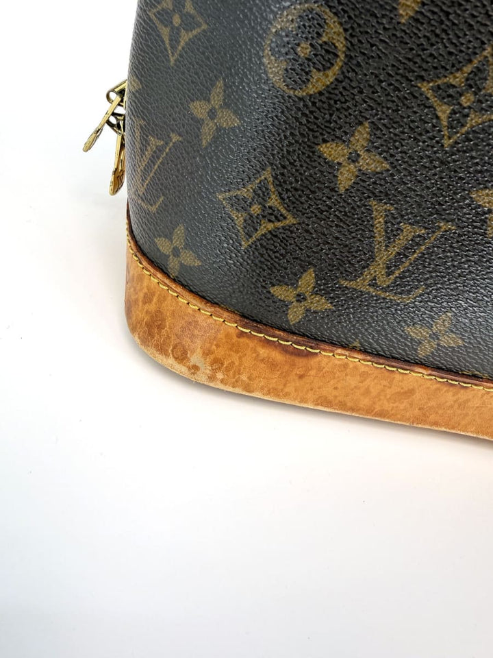 Pre-Owned Louis Vuitton Alma Bag
