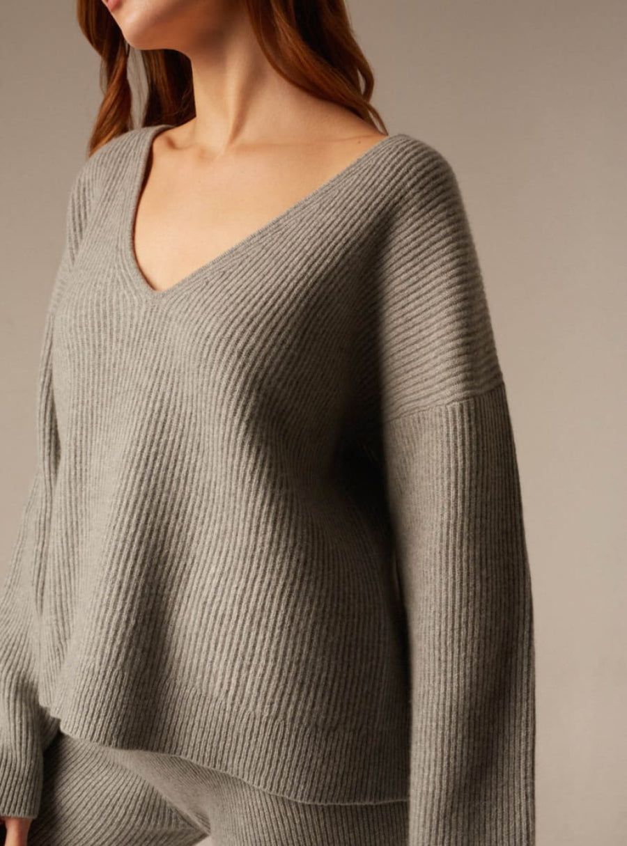 Stella | Cashmere Oversized V- Neck Jumper - Grey - Sweater