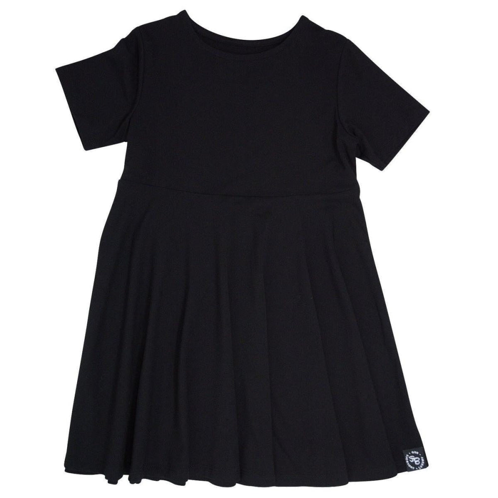 Swirly Girl Short Sleeve Dress - Blazing Black - Dresses