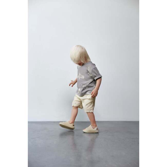 Boxy T-Shirt with All Over Print - Grey