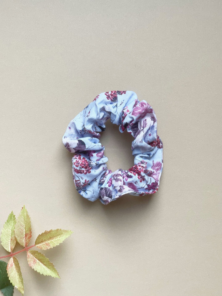 Scrunchie - Blue Flowers