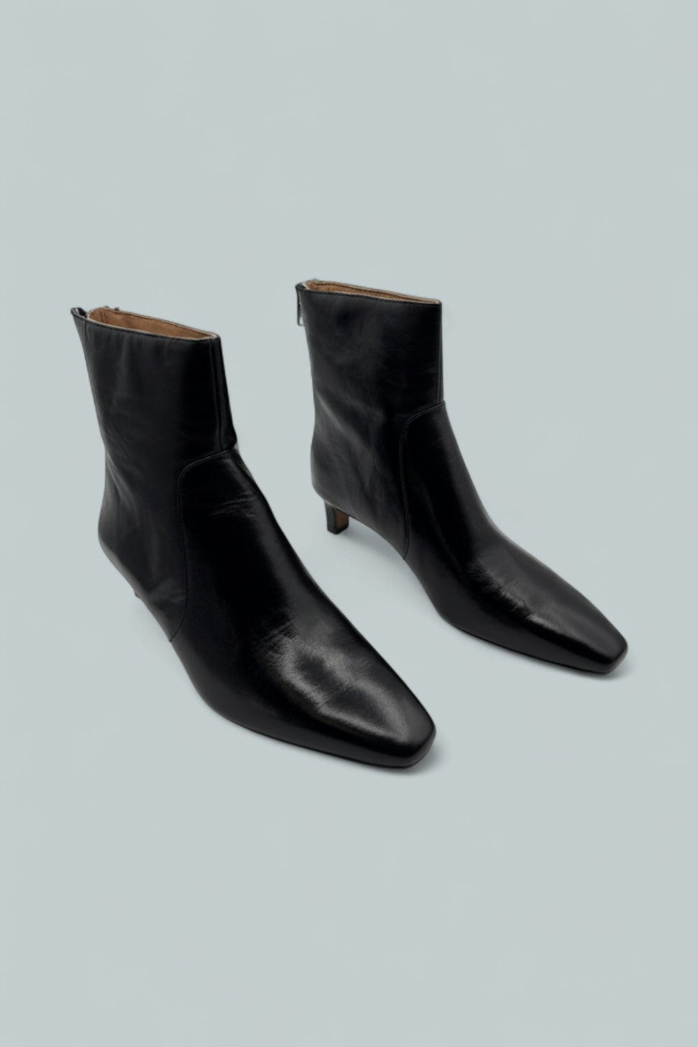The Dimes Kitten-Heel Crinkle Leather Boots - True Black - 10 M - Boots