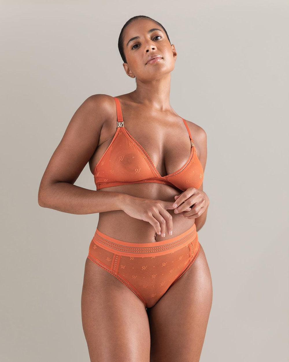 The Easy Does It Bralette Logo Mesh - Burnt Orange - 32D - Bra