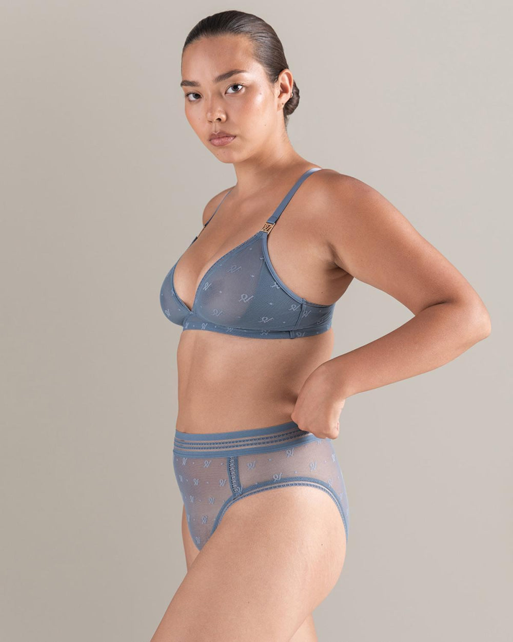The Easy Does It Bralette Logo Mesh - Mist - 32D - Bra
