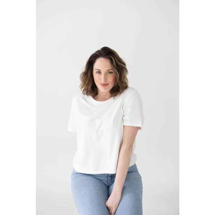 The Mom Crop in Antique White - T-shirt