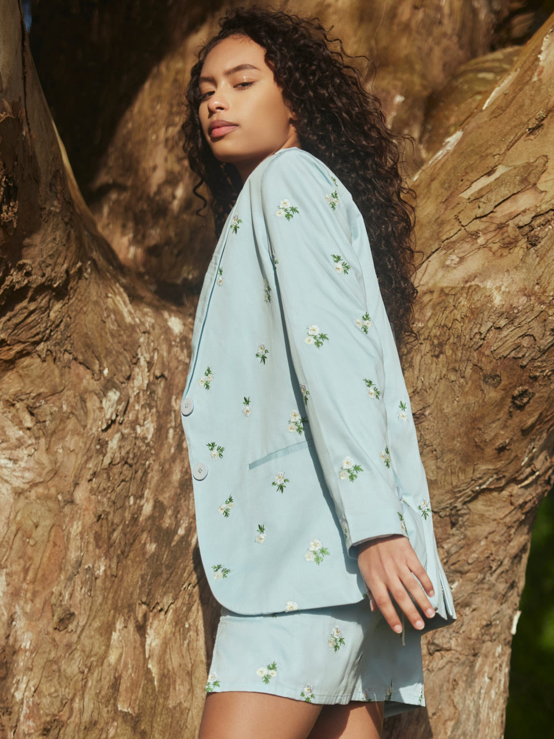 Brook Blazer - Clear Sky/Ivory Ditsy Floral Embroidery