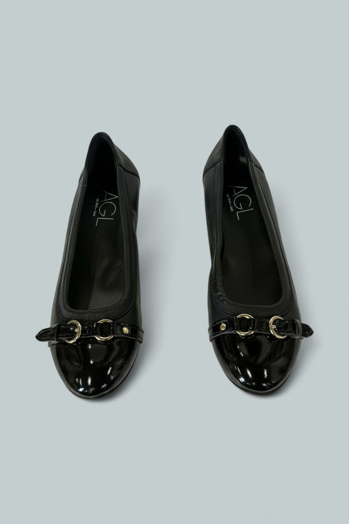 Women's Monika Cap Toe Ballet Flats - Black/Gold