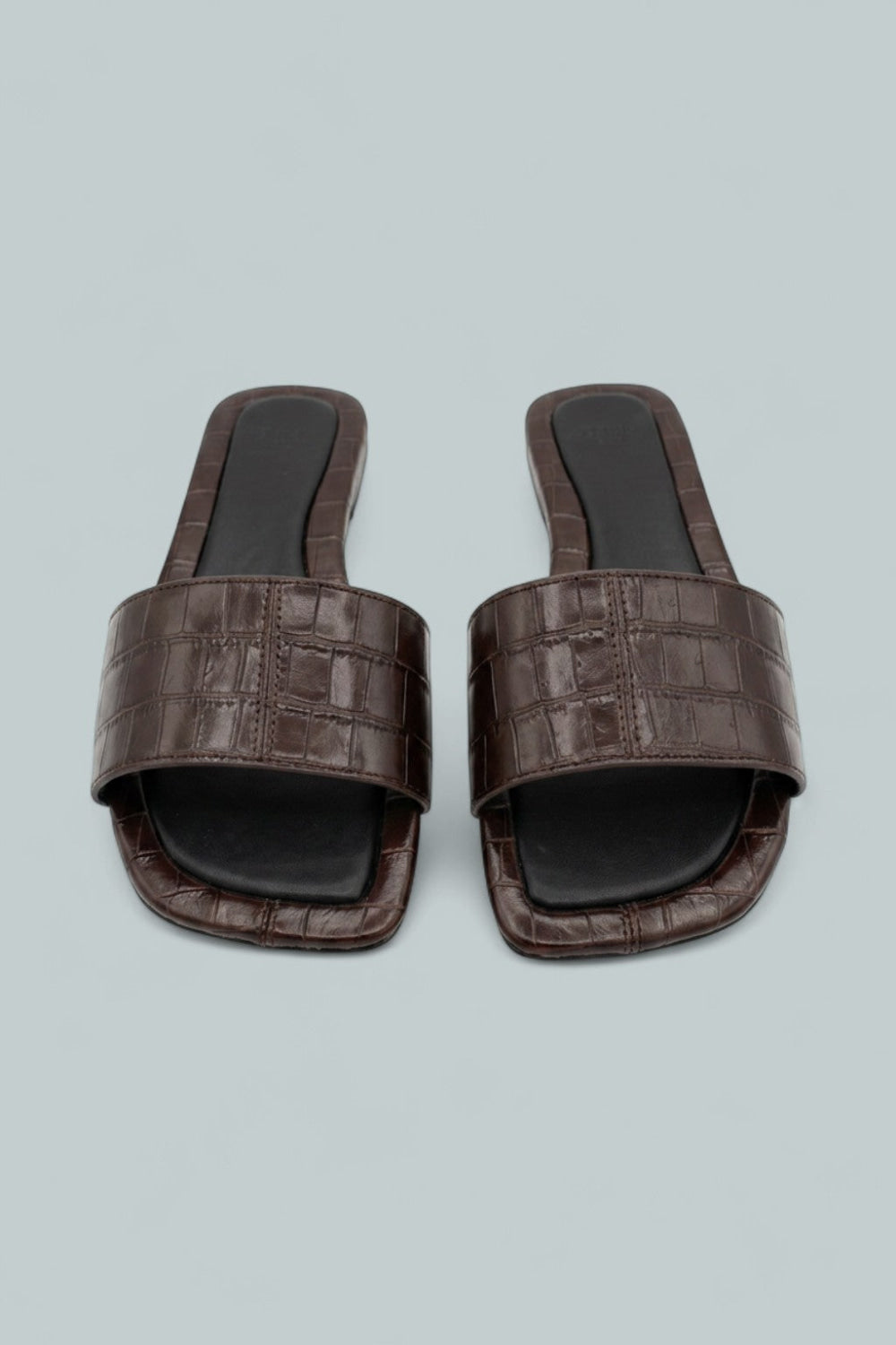 Valeria Slides - Cacoa Brow - US 6M / EU 36 - Sandals