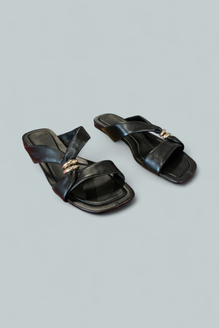 Vilma Sandals - Black - 7.5 - Sandal