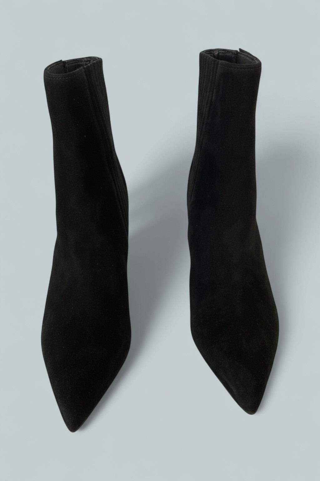 Lisa Mid-Heel Ankle Boot - Black