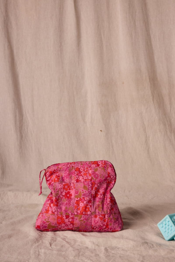 Lili Pouch - Sorbet Pink