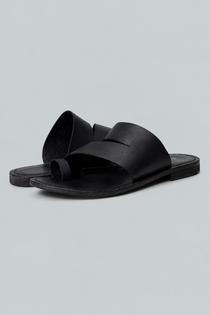 Women’s Abilene Toe Loop Sandals - Washed Black - Sandal
