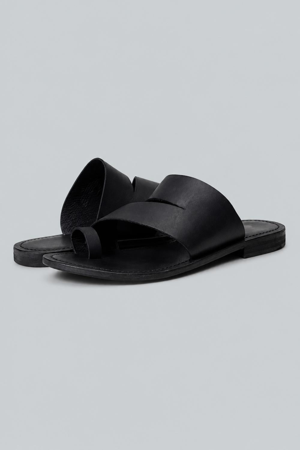 Women’s Abilene Toe Loop Sandals - Washed Black - Sandal
