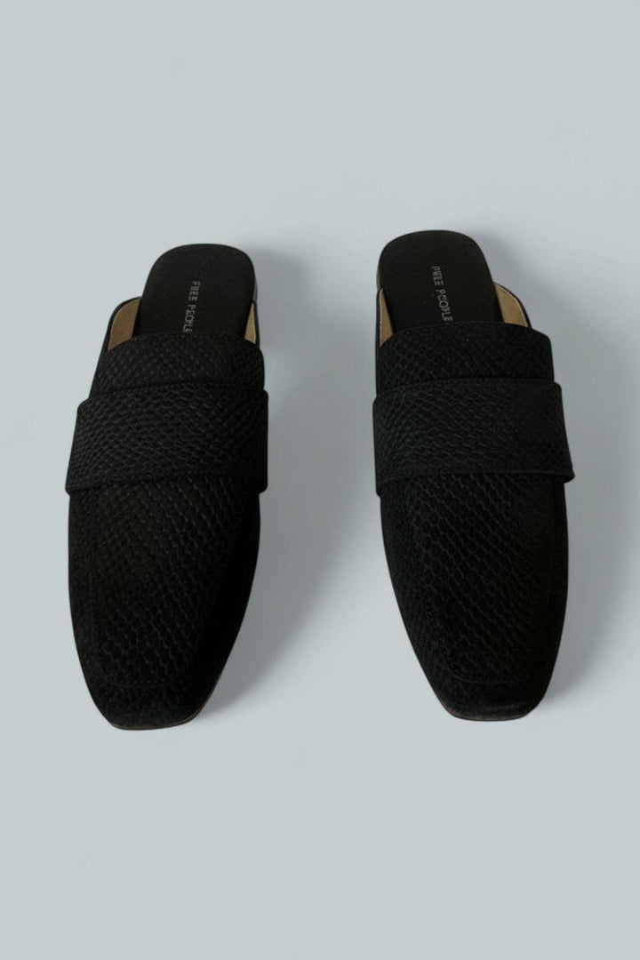 Women’s At Ease Embossed Loafers - Balck - 8.5 - Loafers