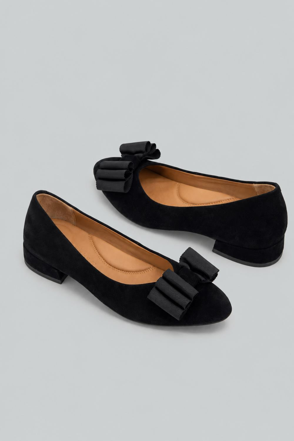 Women’s Atlas Flat Shoes - Black - 7 M - Flats