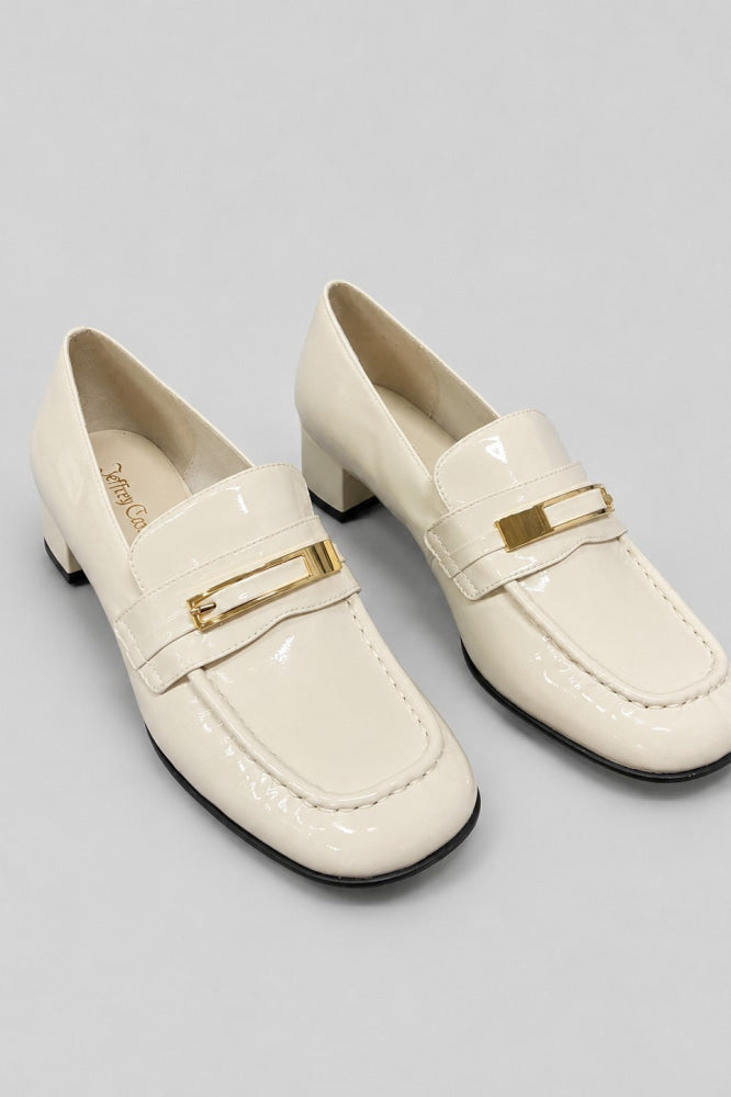 Women’s Book-Smart Loafer Pumps - Ivory - 9 - Loafers