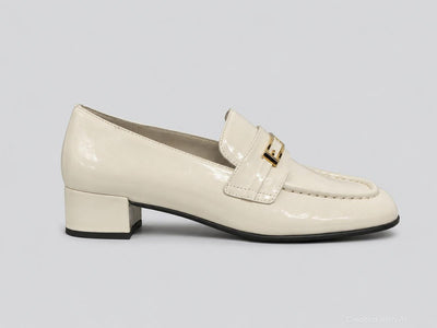 Women’s Book-Smart Loafer Pumps - Ivory - 9 - Loafers