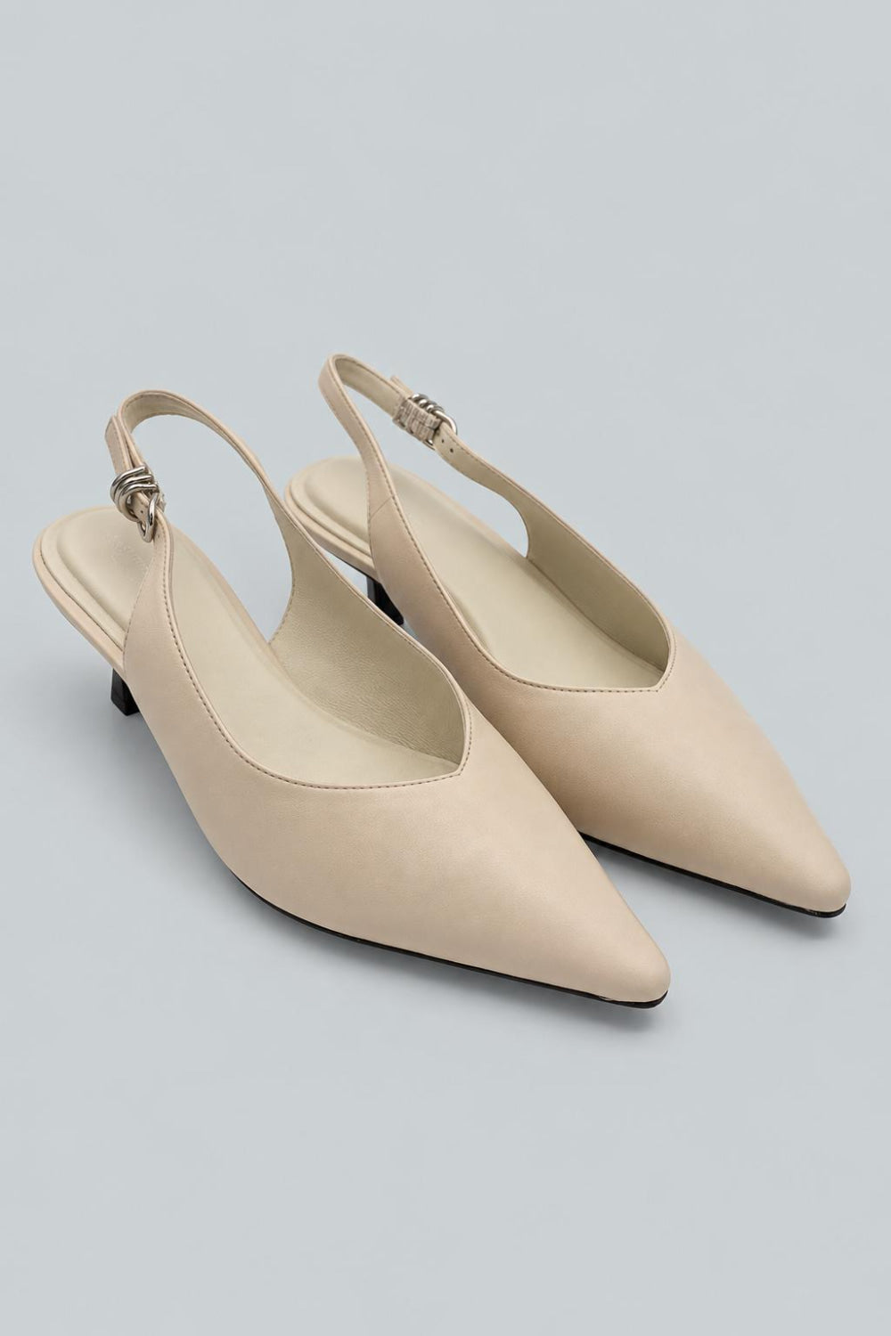 Women’s Brynn Slingback Pumps - Antique White - 8.5 - Slingback