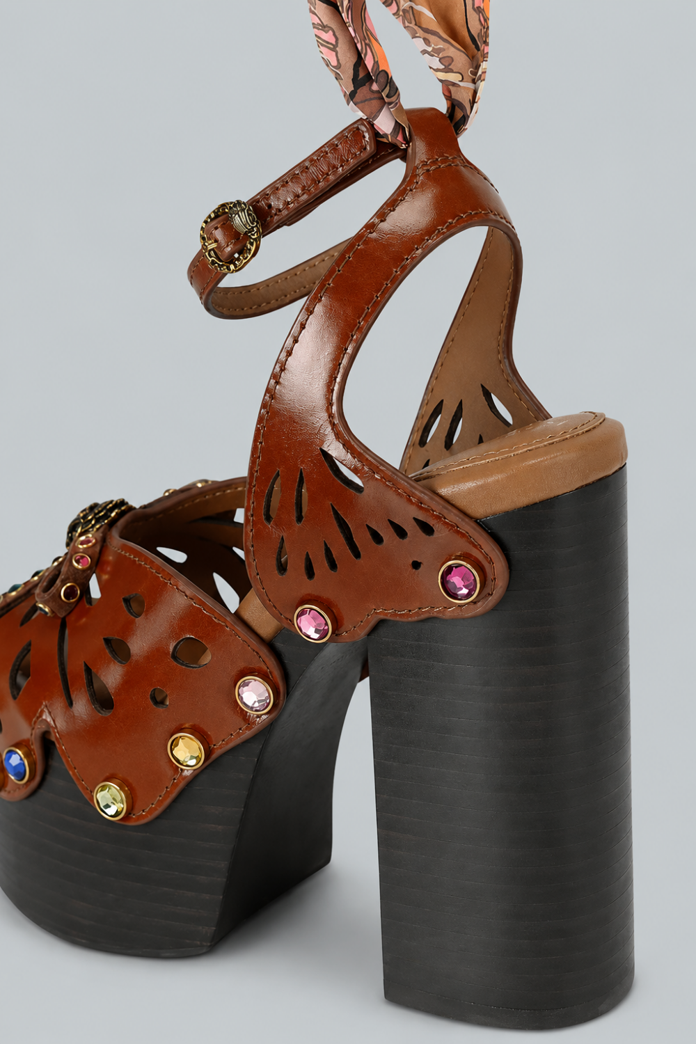 Women’s Butterfly Platform Sandals - Dark Brown - 7.5 - Sandal