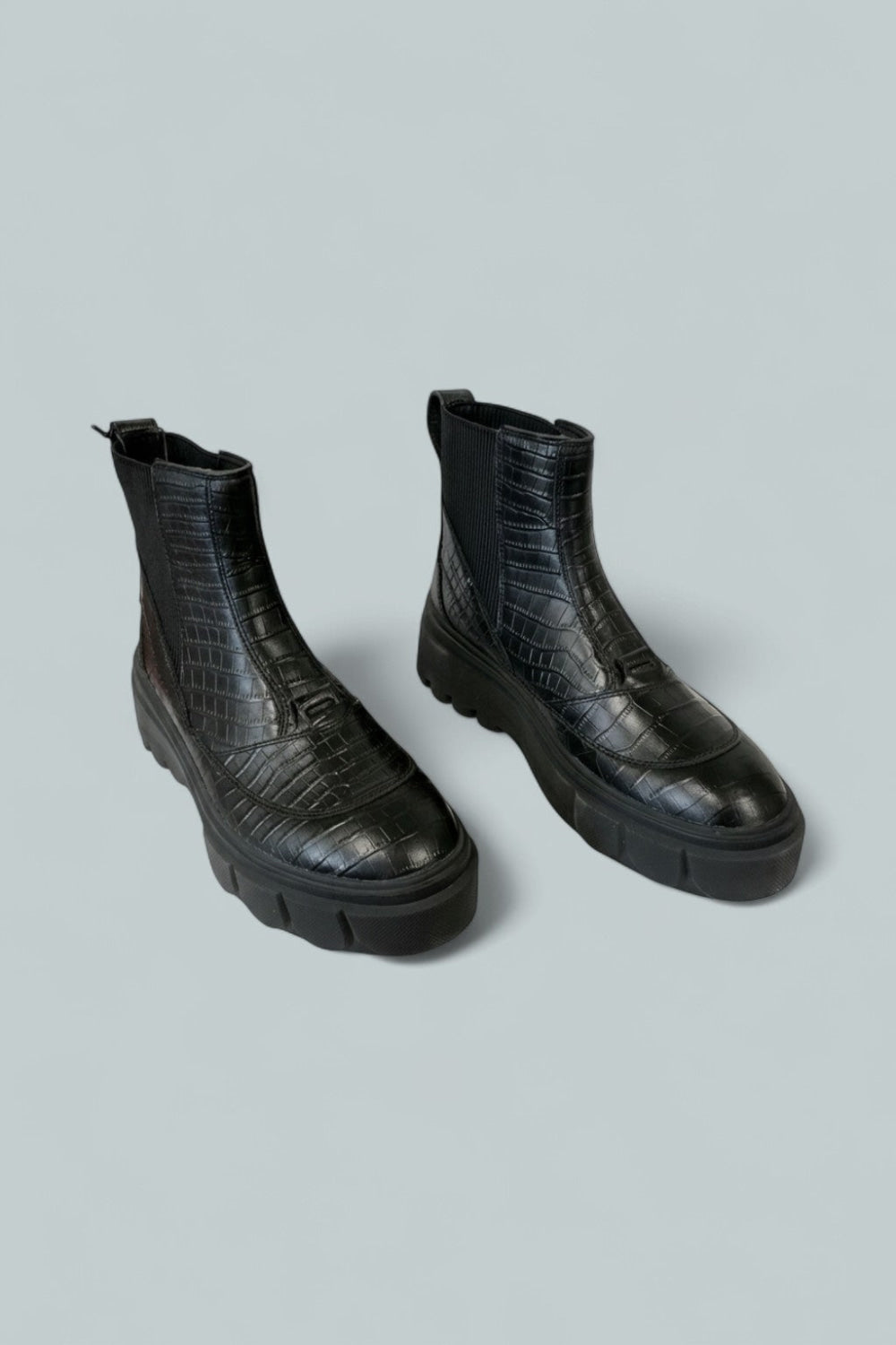 Women’s Caribou X Platform Chelsea Boots - Black/Black - 9.5 - Boots