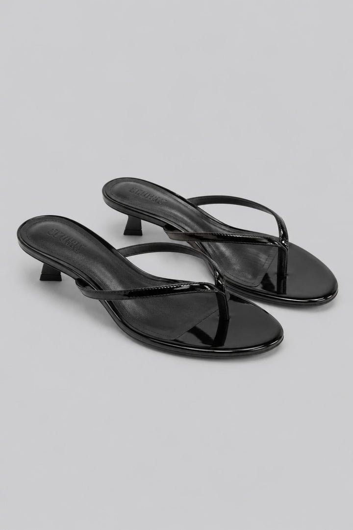 Women’s Carolyn Thong Sandals - Black Patent - 8 - Sandals