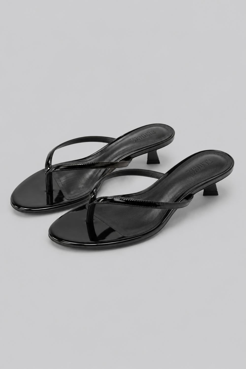 Women’s Carolyn Thong Sandals - Black Patent - Sandal