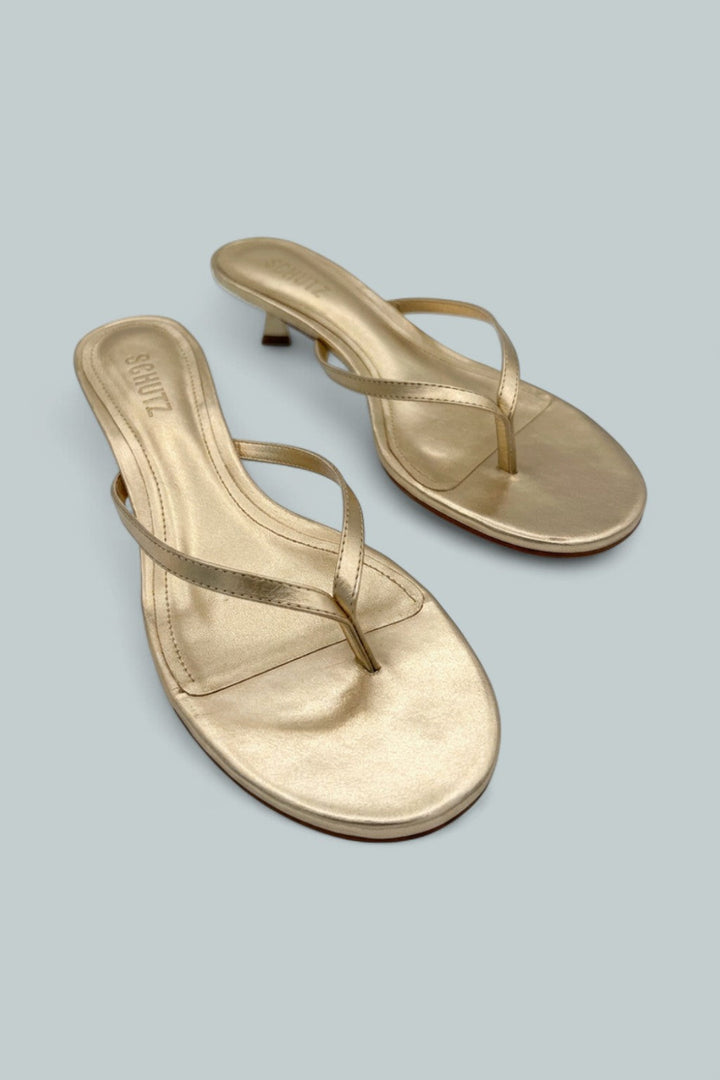 Women’s Carolyn Thong Sandals - Platina Gold Leather - 9 - Sandals