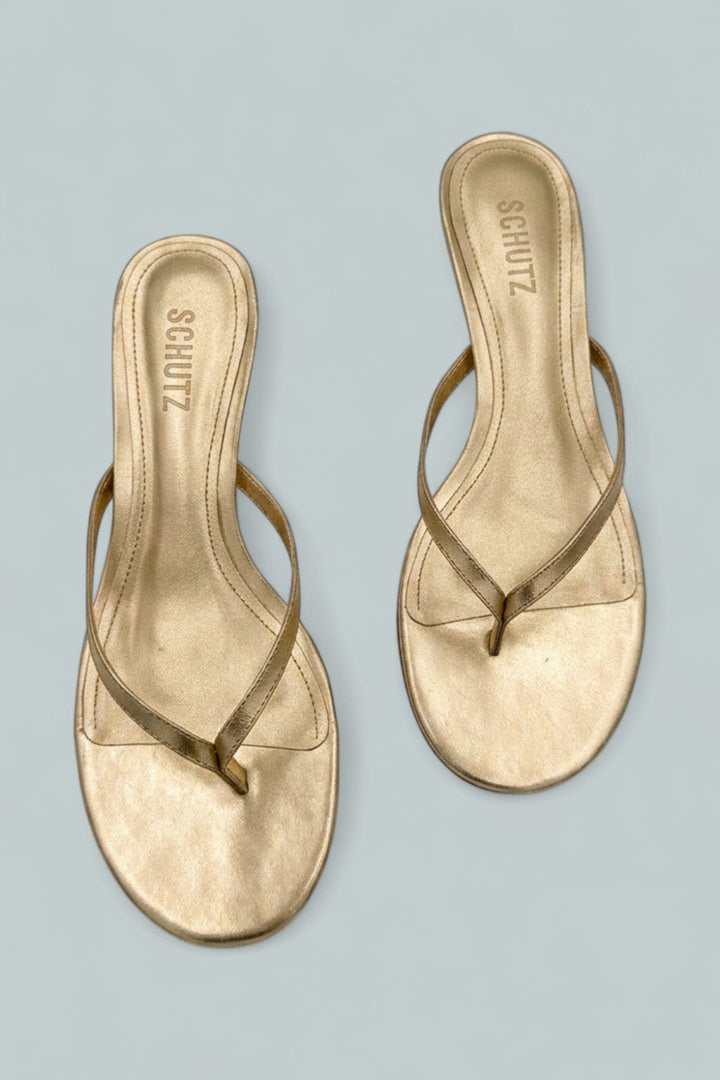 Women’s Carolyn Thong Sandals - Platina Gold Leather - 9 - Sandals