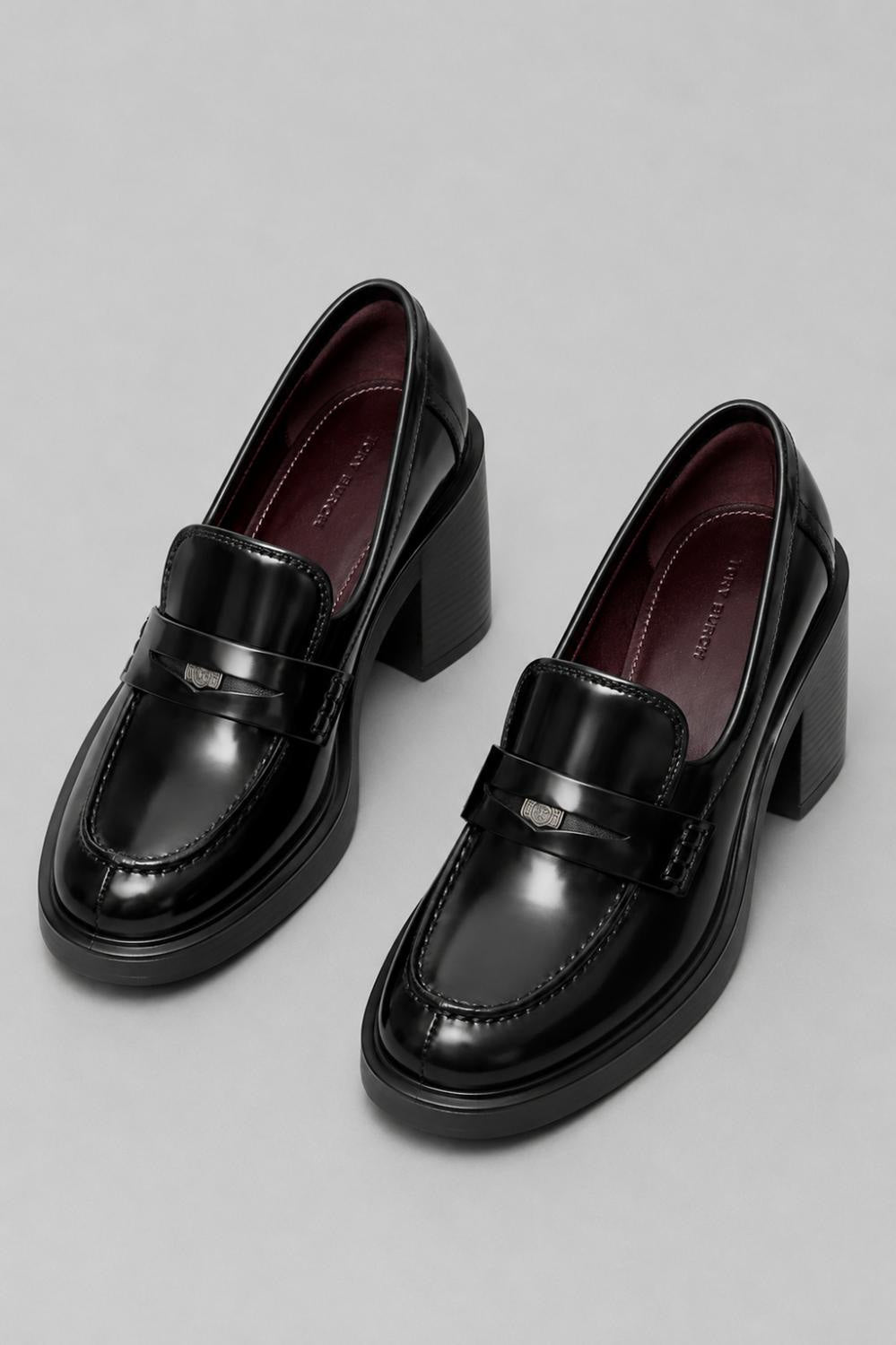 Women’s Classic Heeled Leather Lug Loafers - Perfect Black - 7 - Loafers