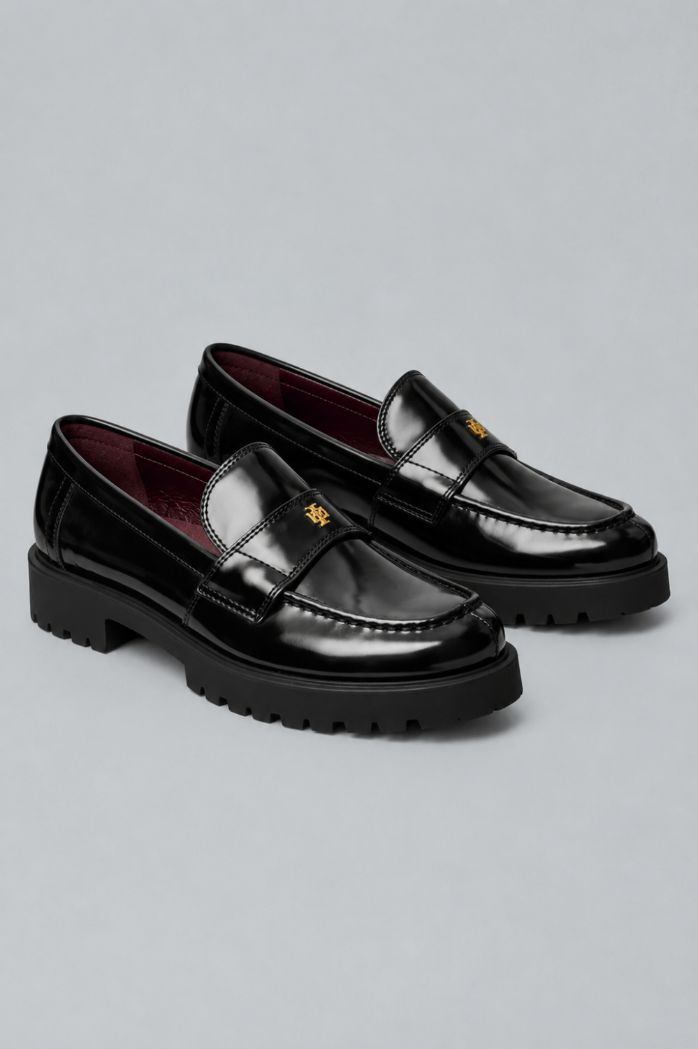 Women’s Classic Lug Loafers - Perfect Black - 9.5 - Loafers