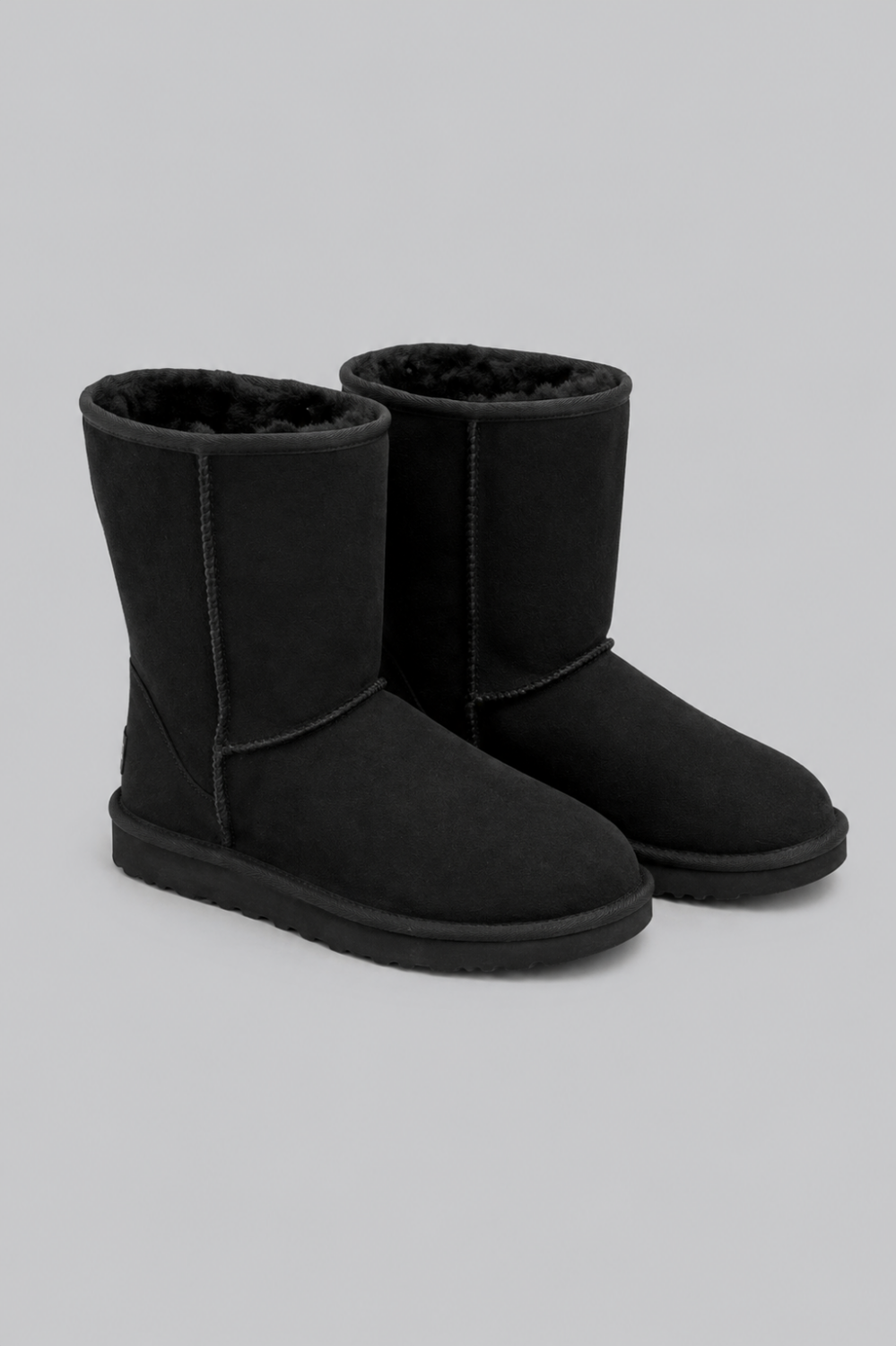 Women’s Classic Short II Boots - Black - 9 - Boots