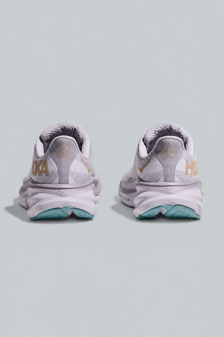 Women’s Clifton 9 Gtx Sneakers - Foggy Grey/Ash Grey - 6.5 - Sneaker