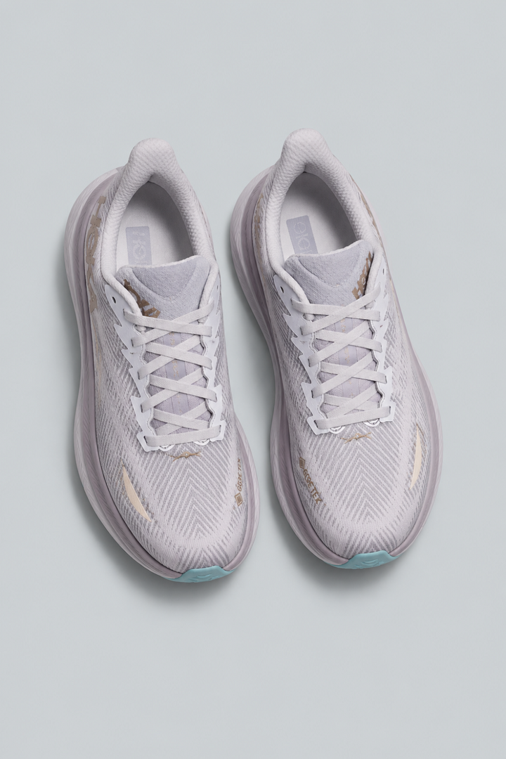 Women’s Clifton 9 Gtx Sneakers - Foggy Grey/Ash Grey - 6.5 - Sneaker