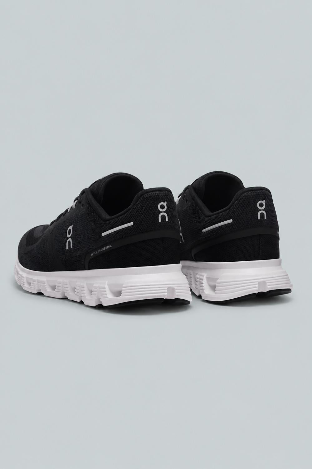 Women’s Cloud 6 Wide Running Sneakers - Black/White - Sneaker