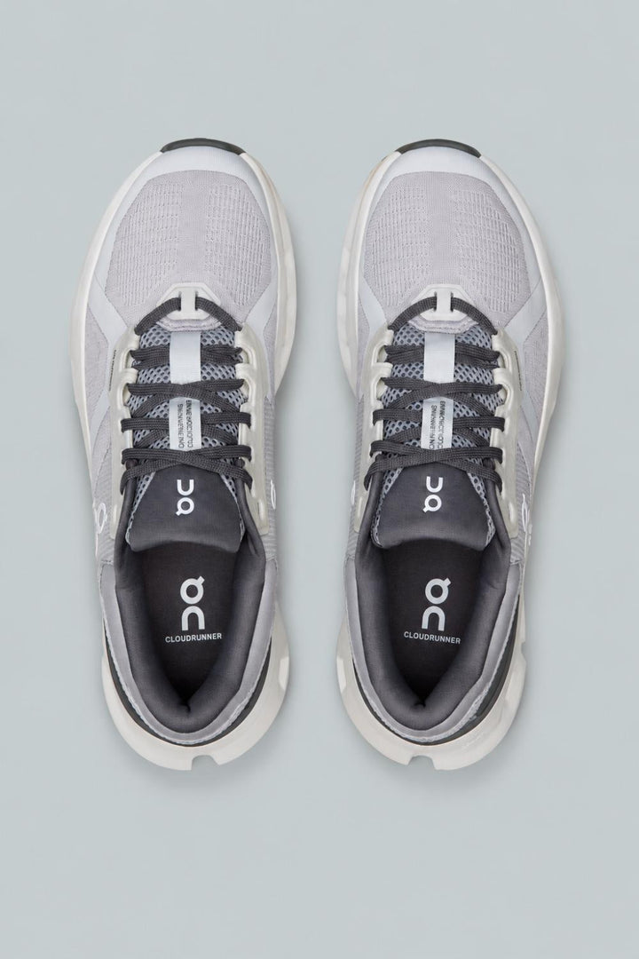 Women’s Cloudrunner 2 Trainers - White - Sneaker
