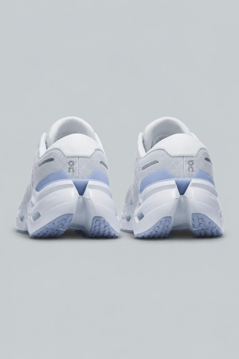 Women’s Cloudrunner 3 Running Sneakers - Heather - 8.5 - Sneaker