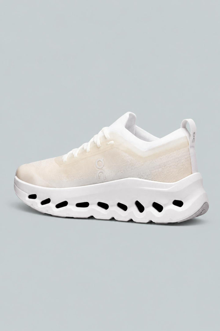 Women’s Cloudtilt Moon Sneakers - White/Frost - 8 - Sneaker
