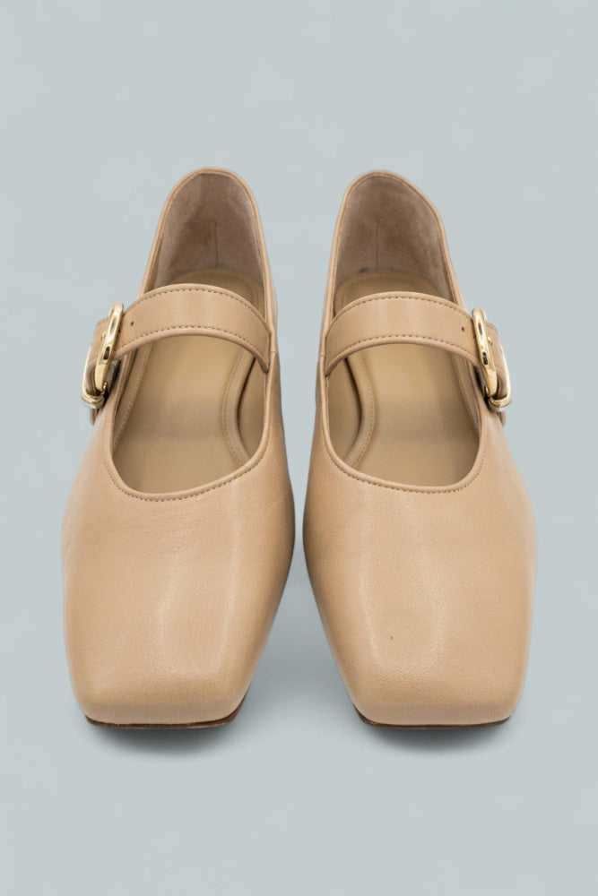 Women’s Daniela Flats - Warm Almond - 10 - Mary Jane