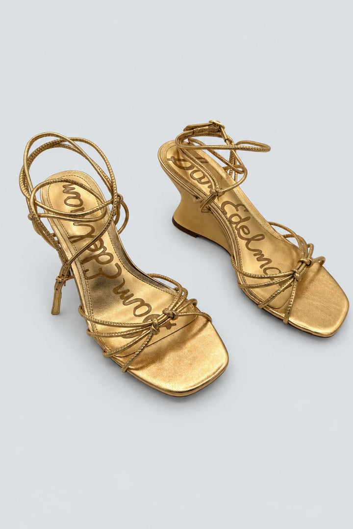 Women’s Daxton Wedge Sandals - Amber Gold - Sandals