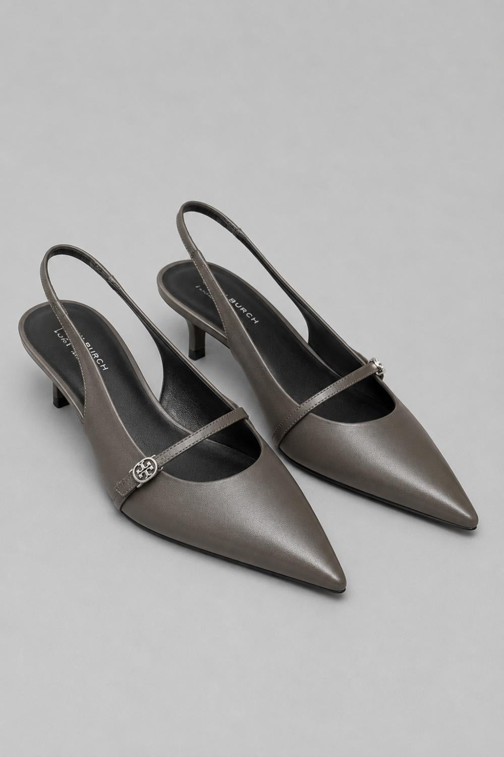 Women’s Double T Buckle Mary Jane Pumps - Dark Grigio - 8 - Mary Jane