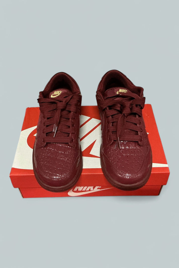 Women’s Dunk Low Sneakers - Team Red - 8.5 - Sneaker