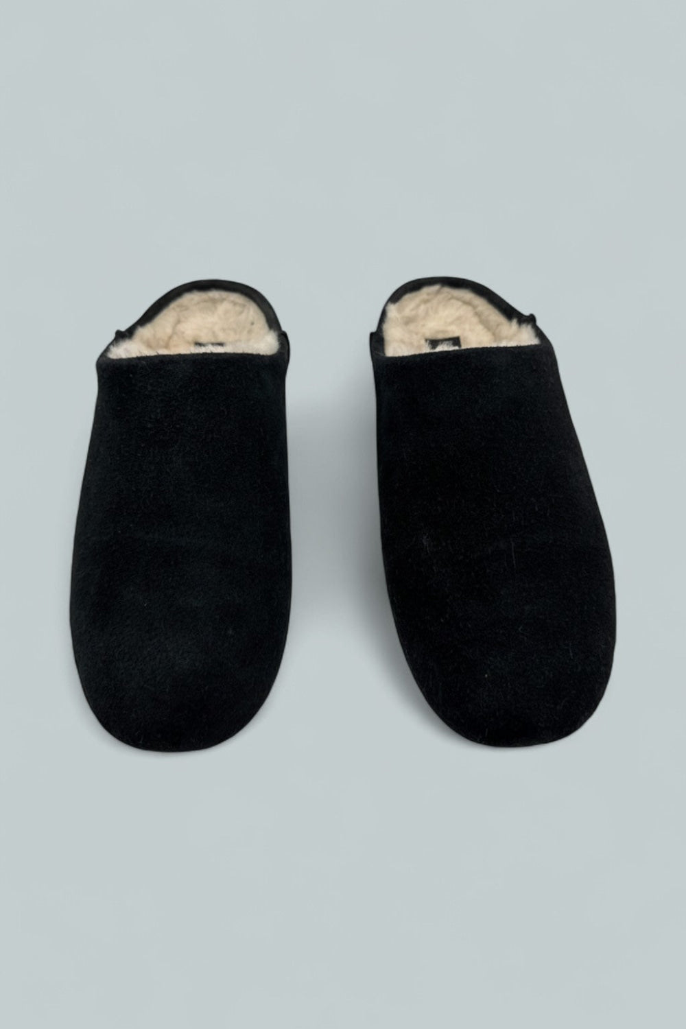 Women’s Elea Slip-On Slipper - Black - US 9 / EU 40 - Loafers
