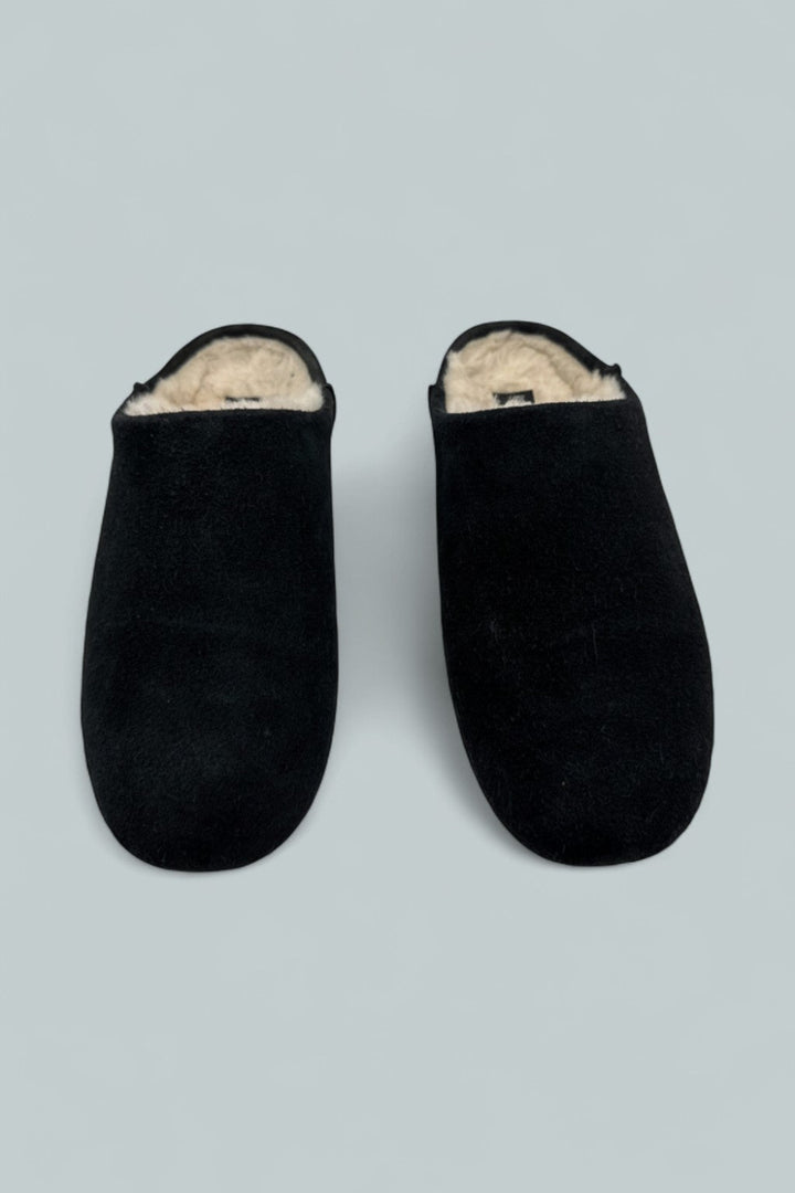 Women’s Elea Slip-On Slipper - Black - US 9 / EU 40 - Loafers
